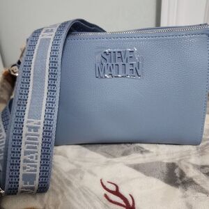 Steve madden light blue crossbody bag